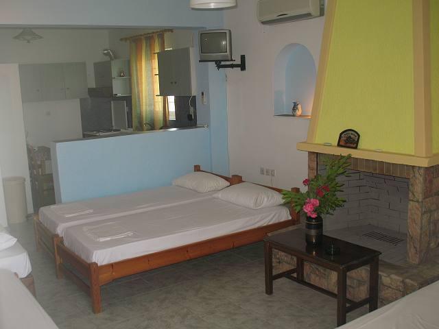 Vesuvio Kampos Apartment Chora  Room photo